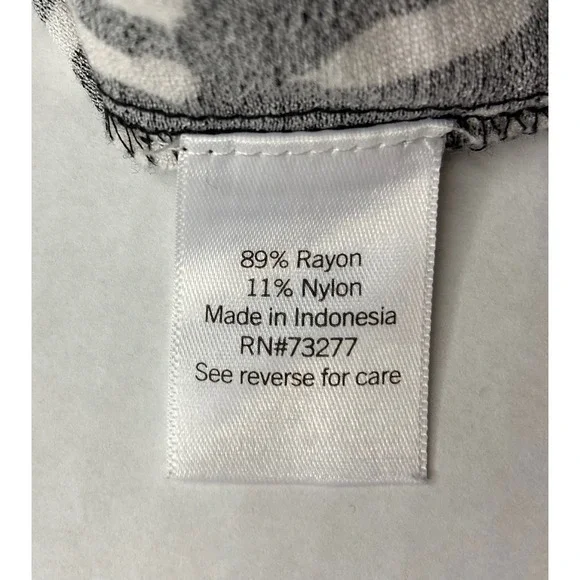 Nine West Womens XL Black White Abstract Dash Print Sleeveless Button Front Top - Picture 4 of 9